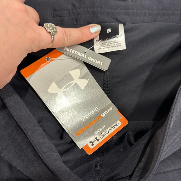 Under Armour NWT Golf Skort - Picture 6 of 8